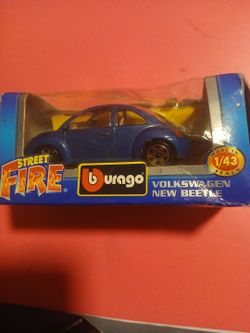 Bburago Street Fire VW New Beetle 1/43 Diecast