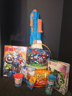 Avengers w/box Easter Basket
