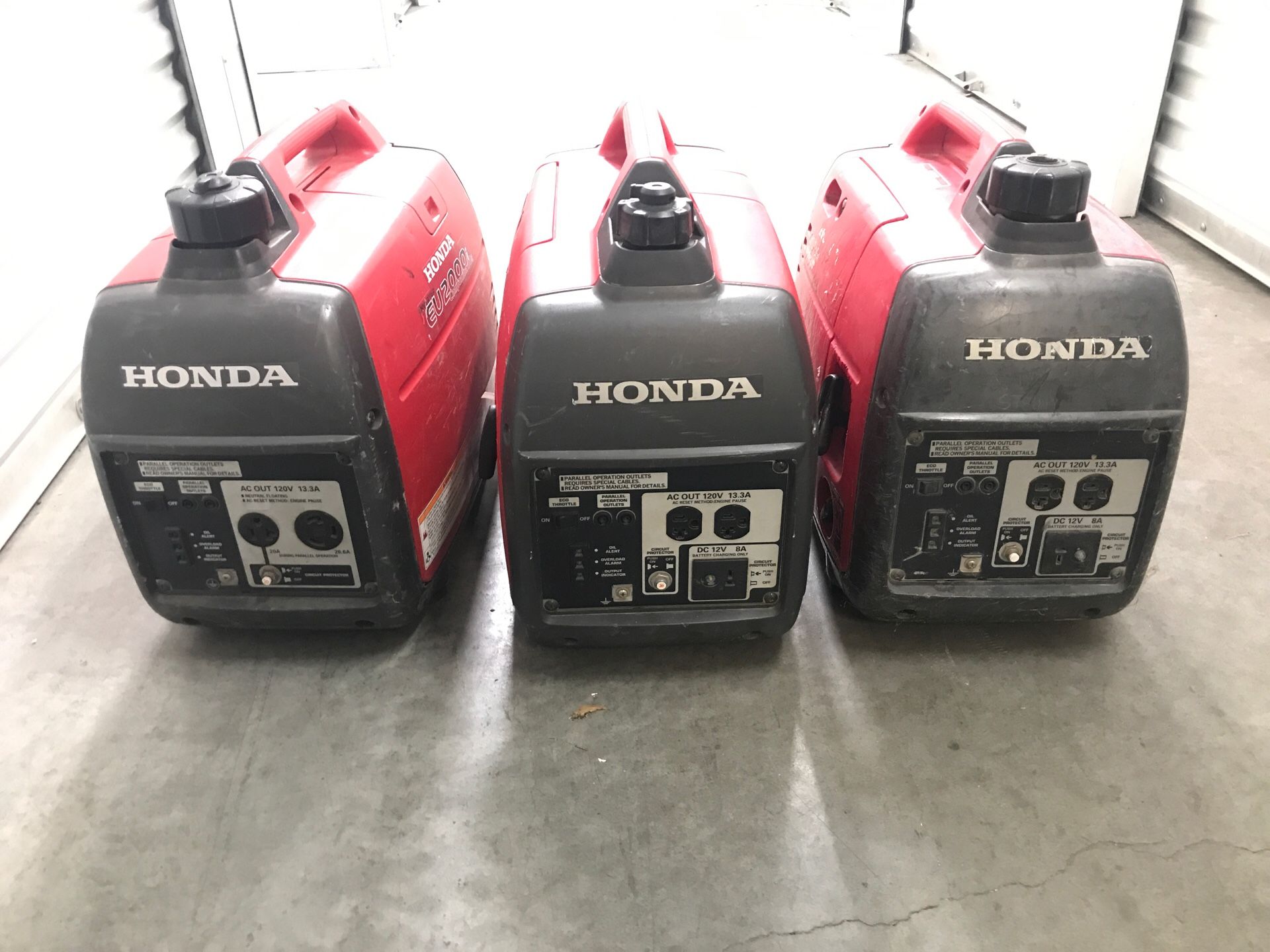 5 Honda generators dos sale read my information pleas diferent price