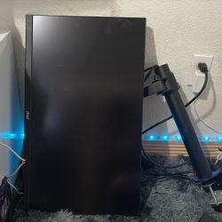 Acer Nitro 27" WQHD 2560x1440 IPS PC Gaming AMD FreeSync Premium | 300Hz | Up to 0.5ms | 99% sRGB | DisplayHDR 400 | ErgoStand | VESA Mounting