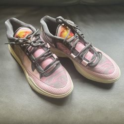 Nike Kyrie 8