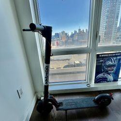 Gotrax Electric scooter