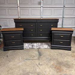 Dresser and Nightstand Bedroom Set