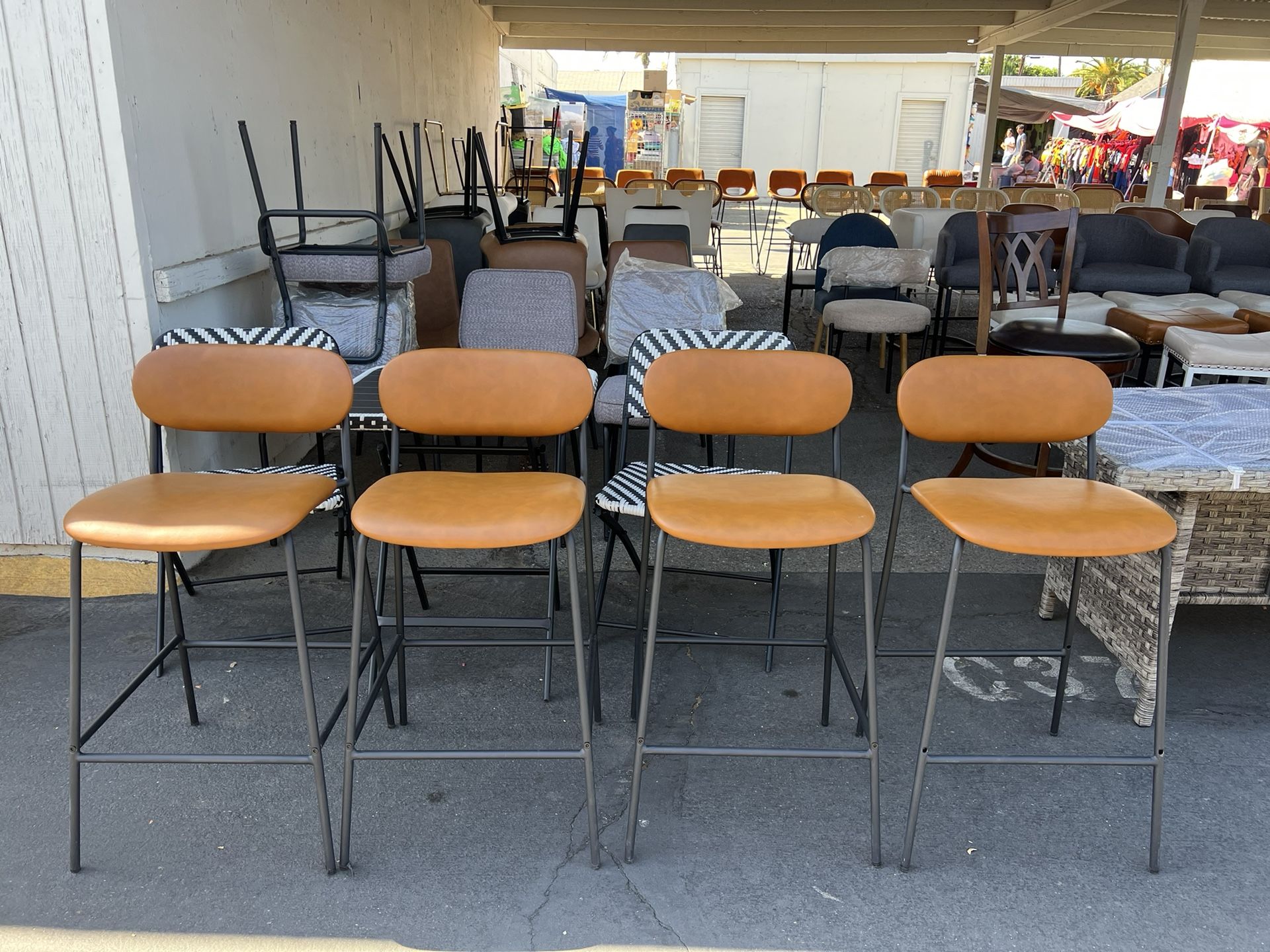 25” Counter Stools Set Of  4