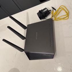 Nighthawk Router