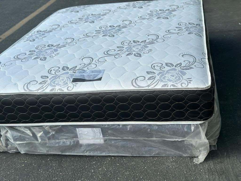 Deluxe Mattress Twin Set