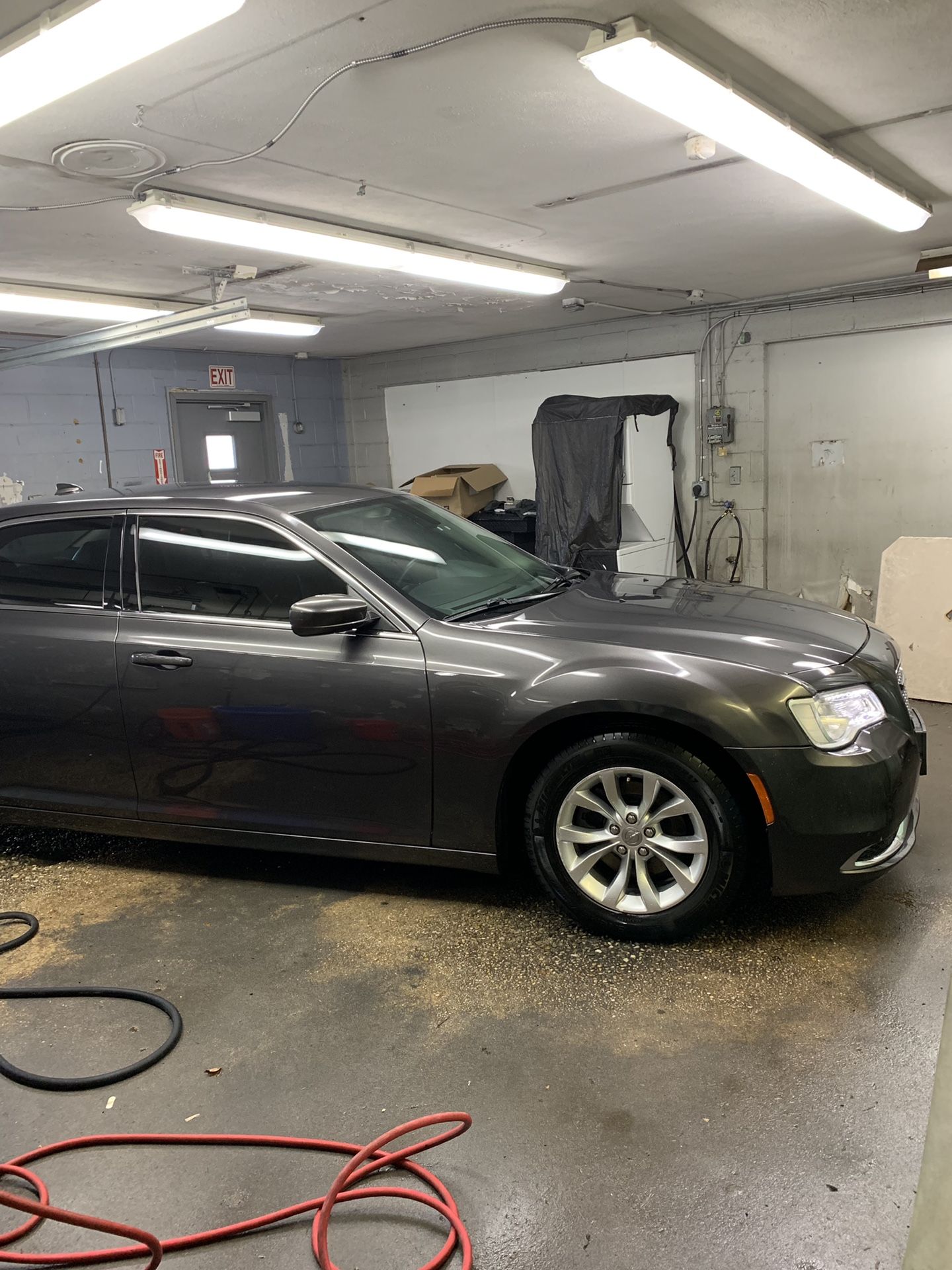 2016 Chrysler 300