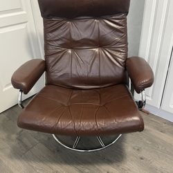Ekornes Stressless Recliner Leather Chair NO Footrest 
