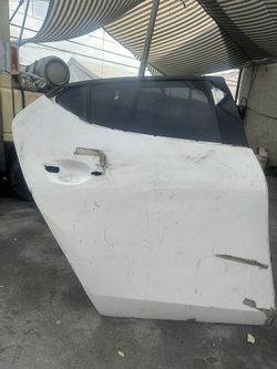 19-23 Rear Right Door Mazda 3 Hatchback 