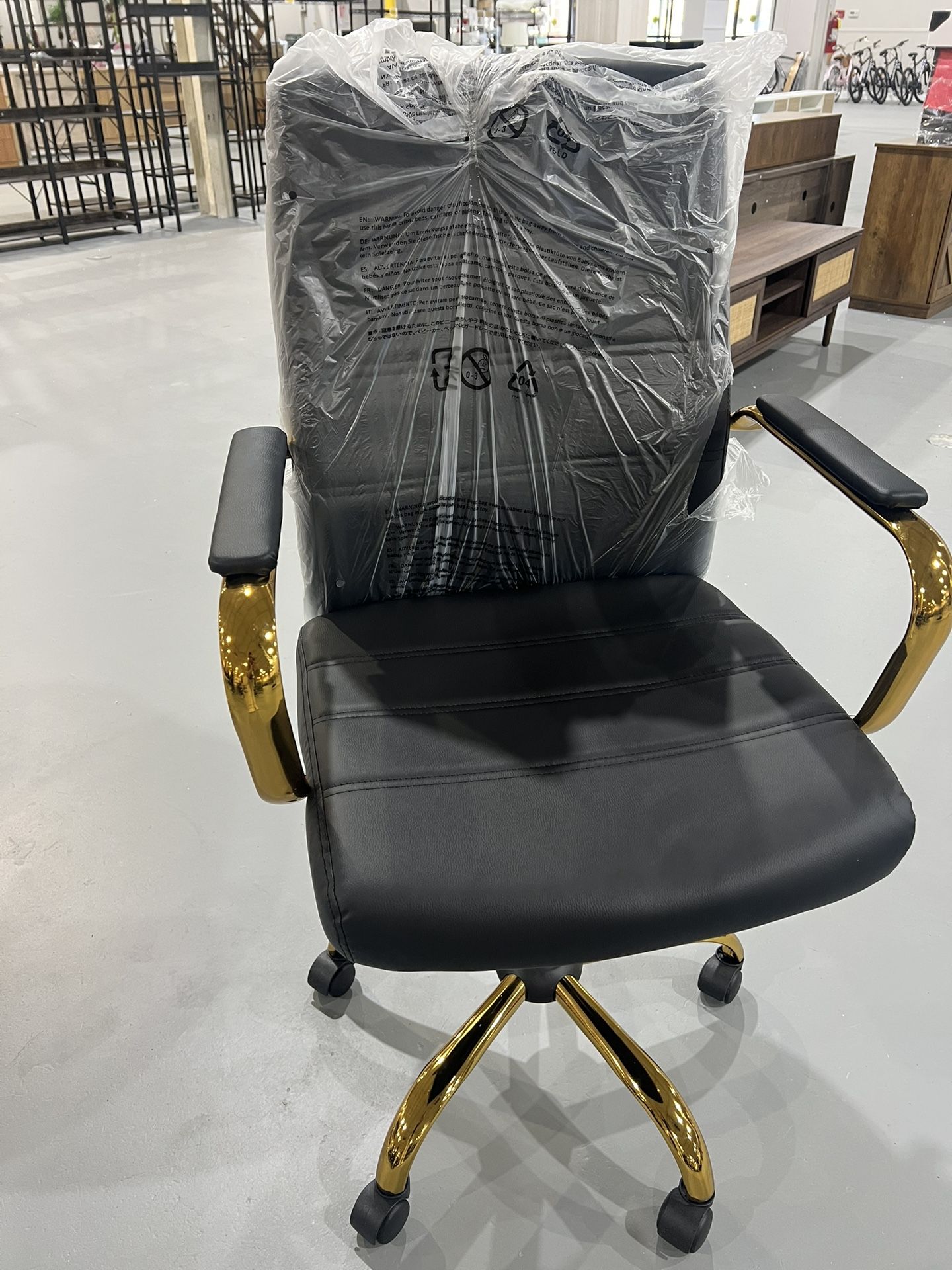 New Mid-Back Office Chair PU Leather Desk Chair Adjustable Executive Task Chair w/Lumber Support Gold Leg Black Seat