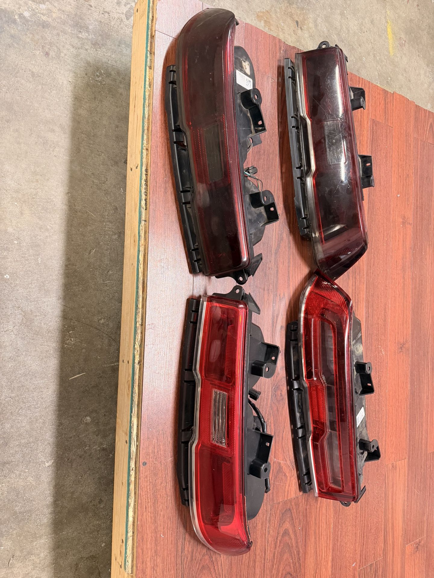 2015 Camaro SS lights