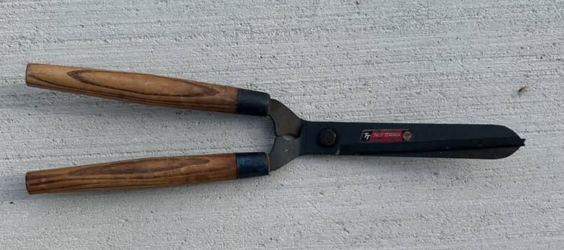 Pruning Shears