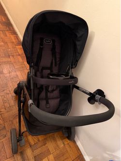 Evenflo Pivot Modular Travel System with LiteMax Preemie and Infant Car Seat (Casual Gray)