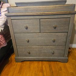 Nursery dresser