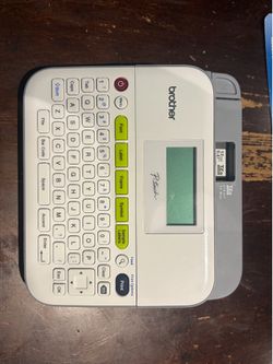 Brother P-touch PTD400 with Tape