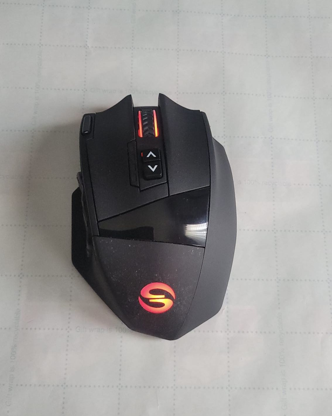 UtechSmart Venus Pro RGB Wireless MMO Gaming Mouse – 16K DPI, 16 Buttons