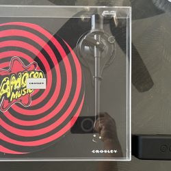 Record Player (Crossly C6) 