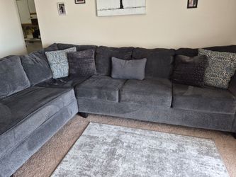 Sectional couch