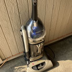 Hoover Wind Tunnel Vacuum for sale!