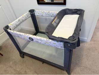 Baby pack & play