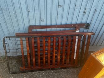 Toddler Bed Frame & Headboard