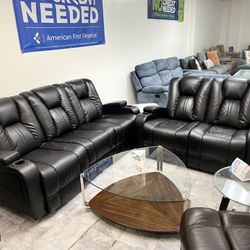 Black Leather Dual Recliner With Drop-down Console - Sofa & Loveseat - We Deliver & Finance 🔥🚚🎄💸🤩