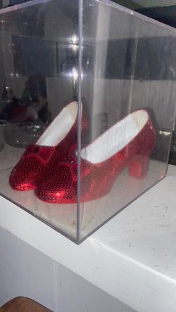 Ruby red slippers from wizard of oz