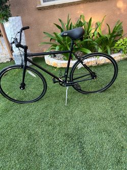 Black Single Speed Road Bike 28” wheel
