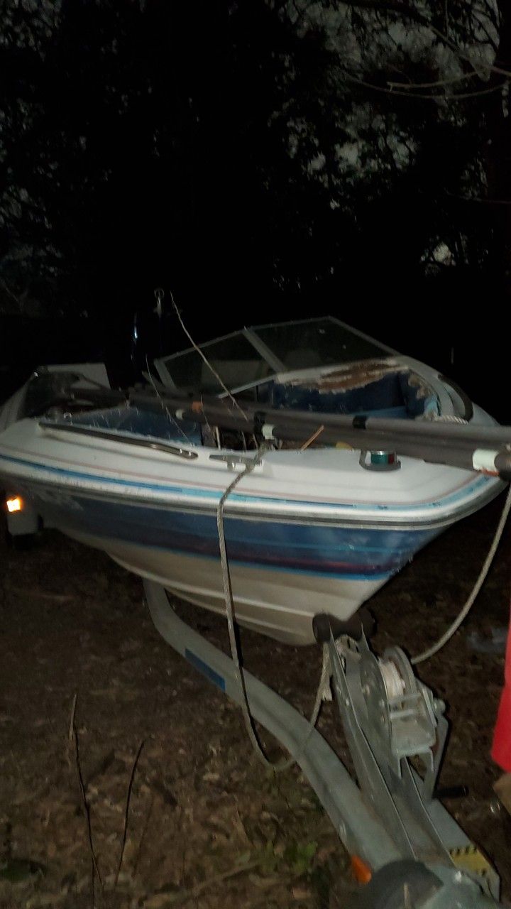 250 Horsepower Bayliner Boat With Trailer
