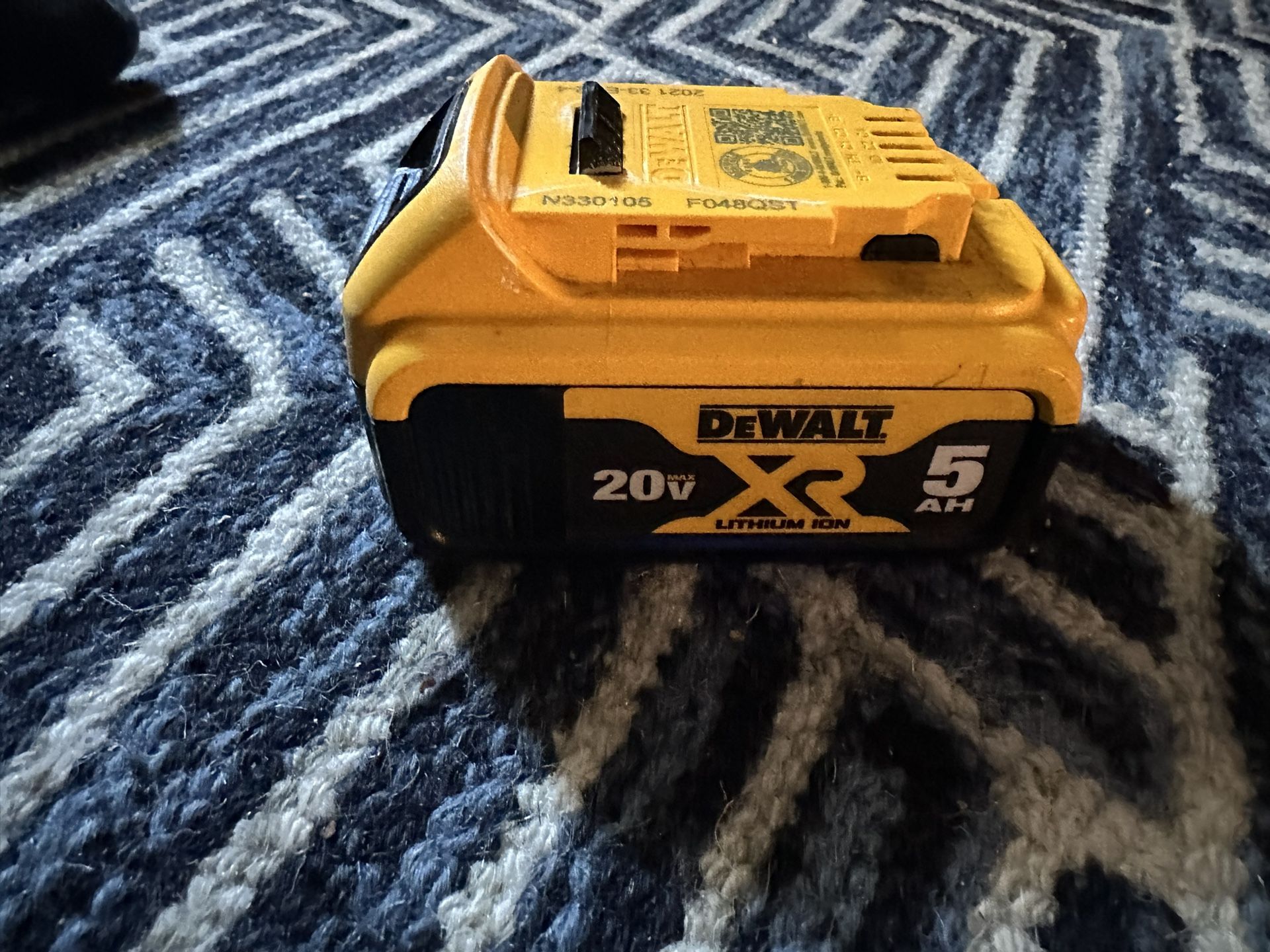 Dewalt Battery