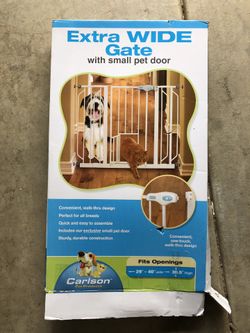 Extra wide pet gate