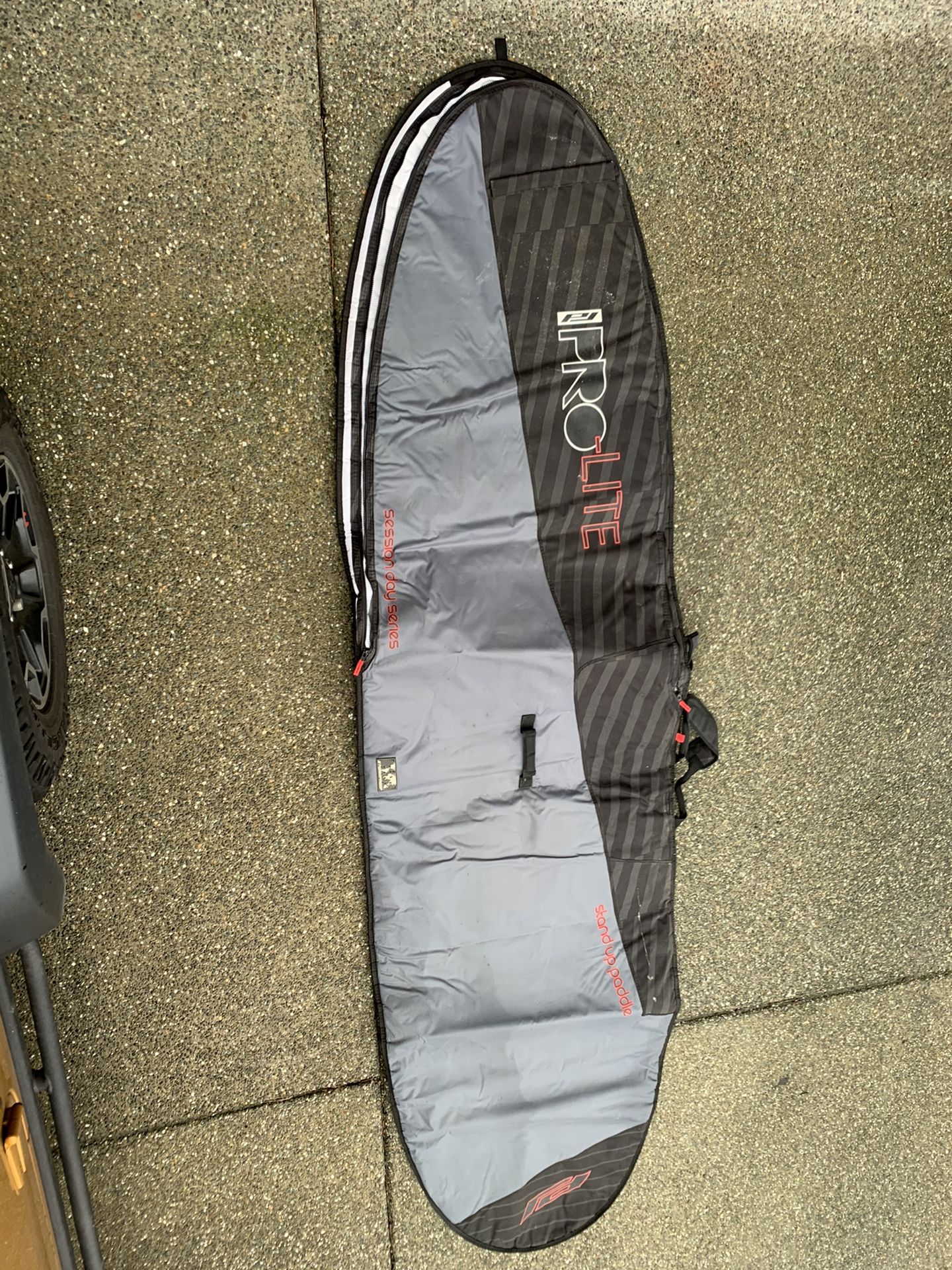 Surfboard or Stand up paddle board bag. Like NEW used handful of times. Holds up to 12 foot