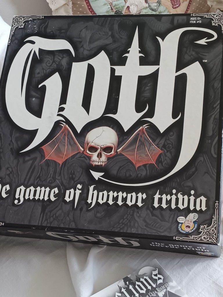 GOTH The Game Of Horror Trivia , Complete Minor Wear
