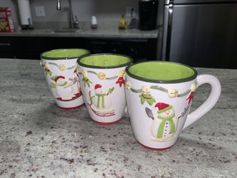 Snowman Christmas Mug Set! Very good condition!