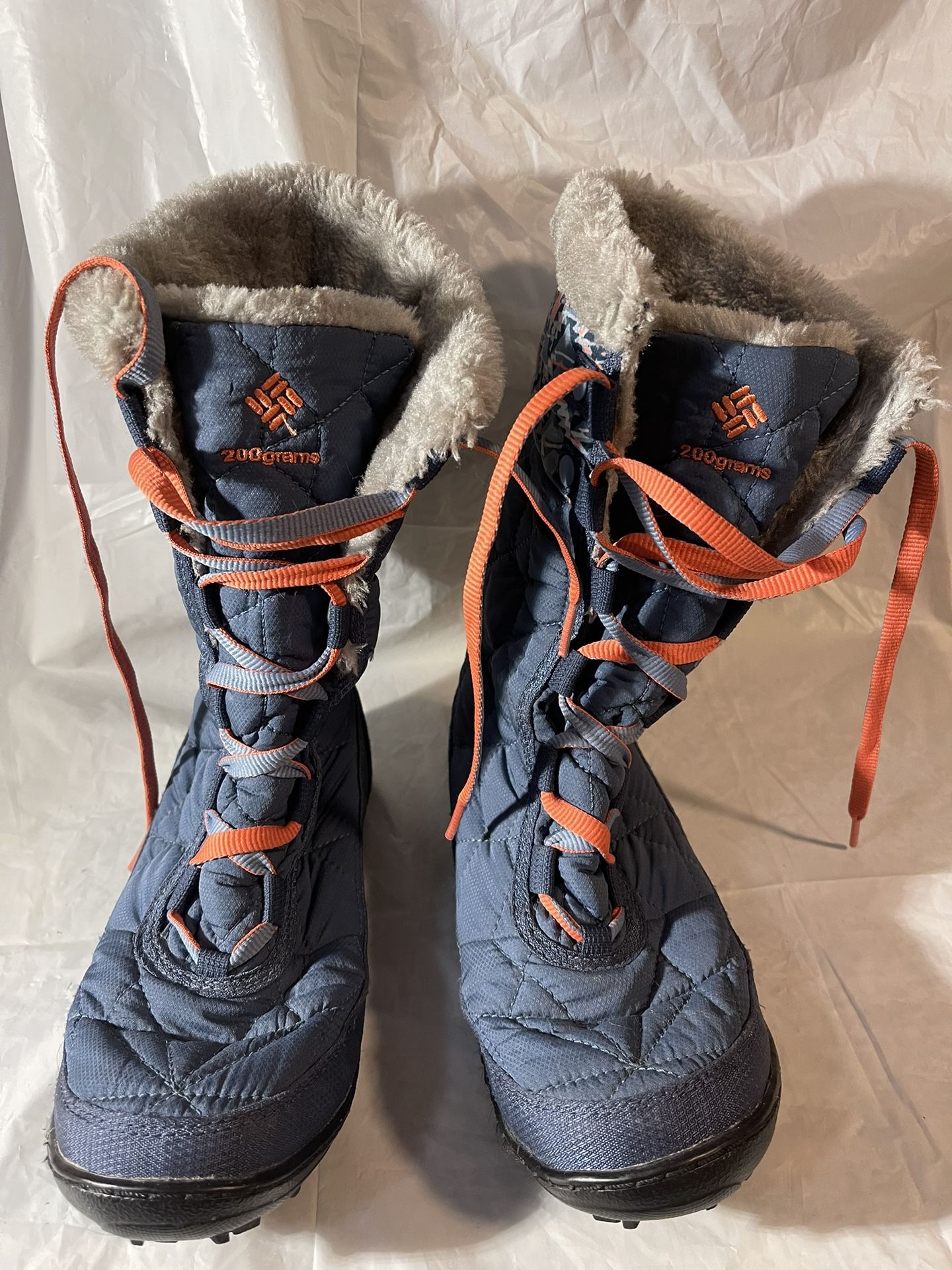 Columbia Minx Mid II Boots Youth Sz 4