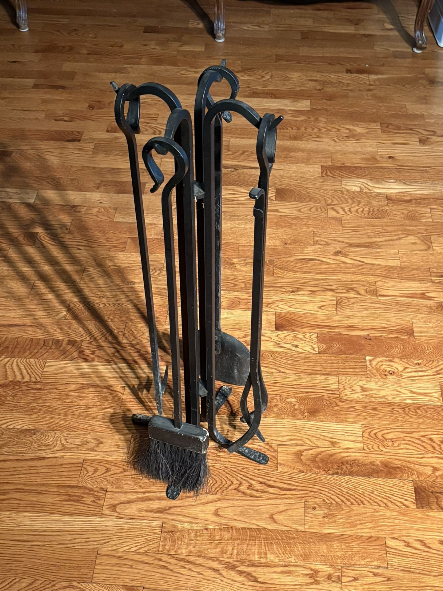 4pc Wrought Iron Fireplace tool set