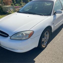 2001 Ford Taurus