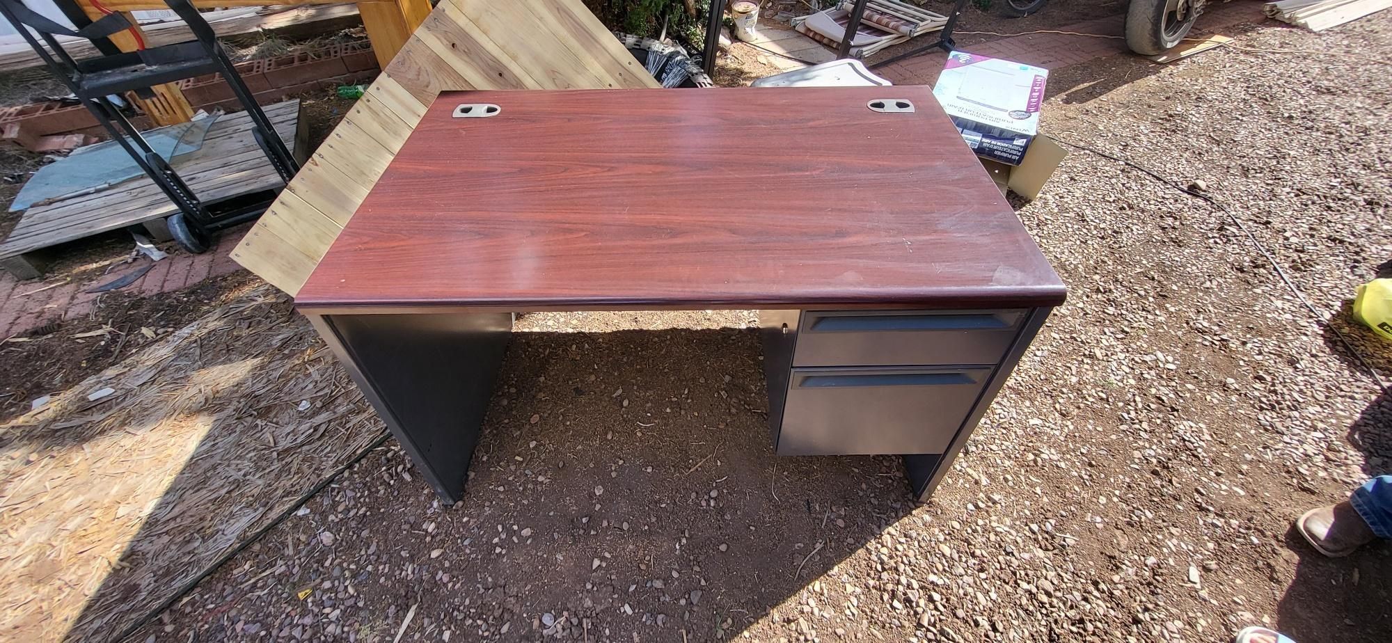 Office Desk