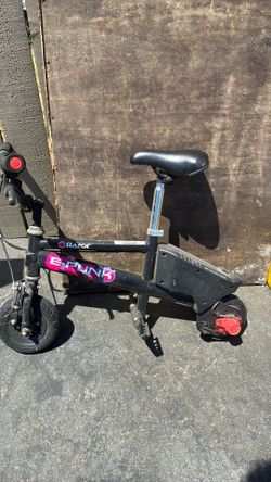 Kids electric scooter