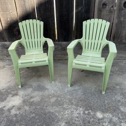 Children’s Chairs $10