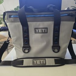 Yeti Hopper Two Cooler Tote Bag Fog Grey Tahoe Blue