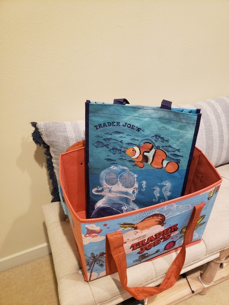 New Trader Joe's Bag Lot