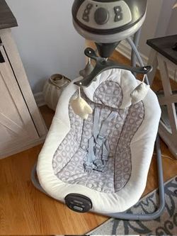 Graco Simple Sway Baby Swing
