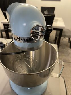 BRAND NEW Tiffany Blue Kitchenaid Mixer