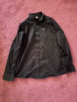 Ariat shirt