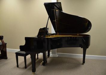 Yamaha piano