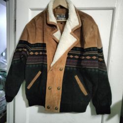 BEAUTIFUL WESTERN SUEDE AND SHERPA LEATHER JACKET BY TUSKANY LEATHER-SIZE MEDIUM
