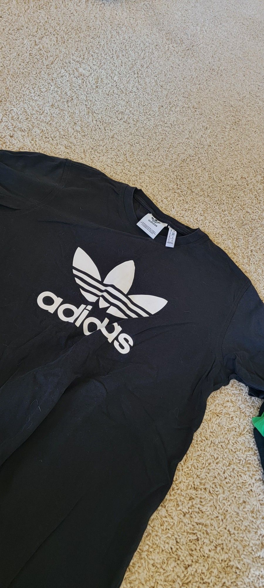 Adidas Tshirt