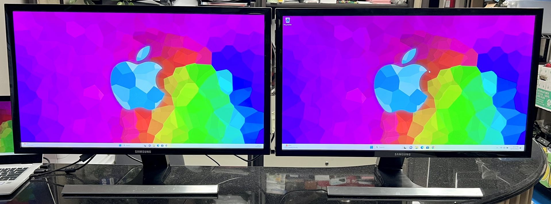Samsung - U28E590 Series 28" LED 4K UHD Gaming Monitor - Black - In Great Condition!