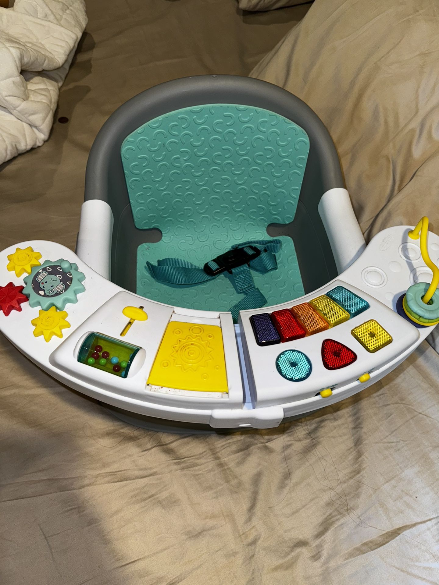 Baby Booster Chair / Floor Seat